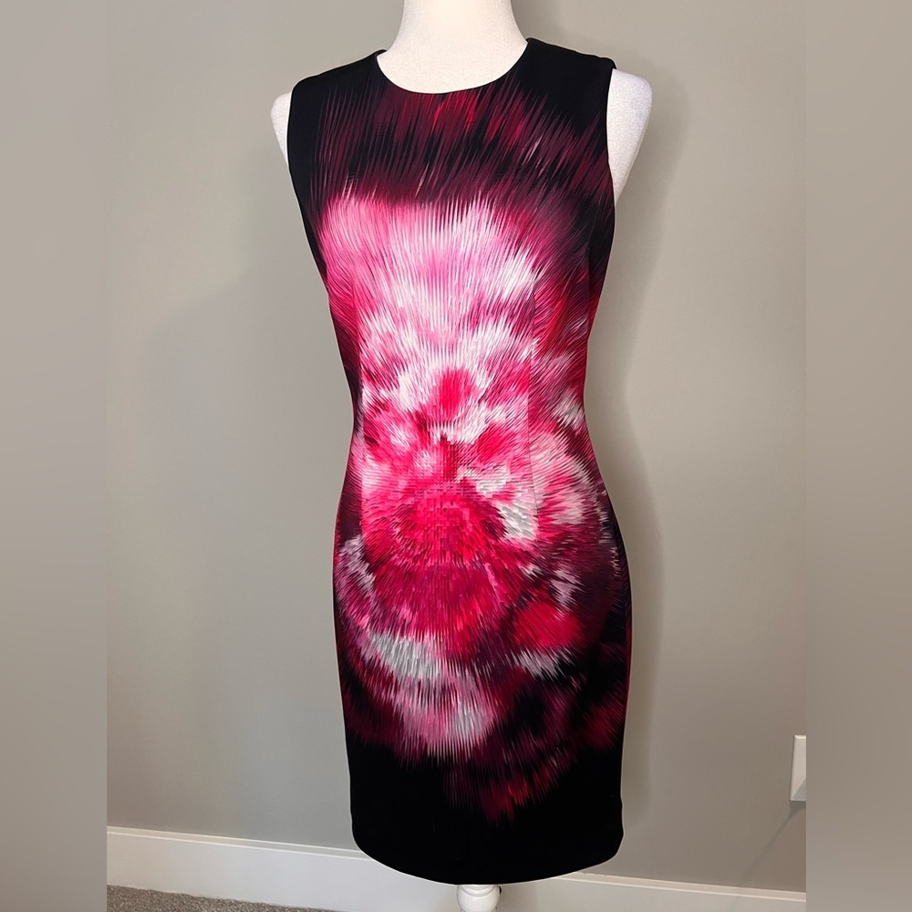 ETCETERA Digital Burst Floral Sheath Dress - Size 2 - Pink & Black Abstract